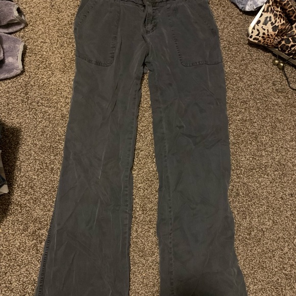 Anthropology brand “on the road” used like new - Picture 3 of 3